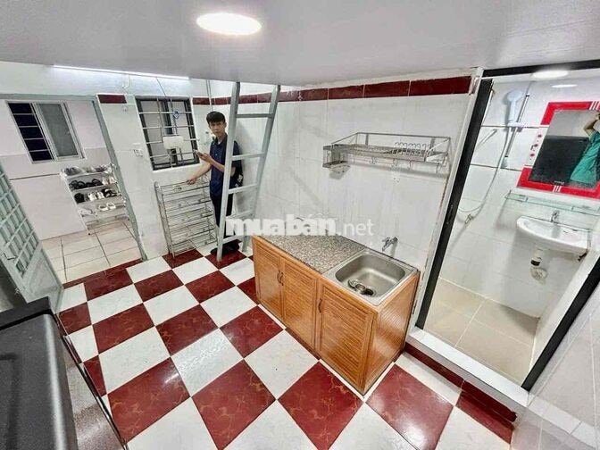 🔥CHO THUÊ PHÒNG GÁC CAO 2M NỘI THẤT CƠ BẢN THANG MÁY NGAY CV GIA ĐỊNH