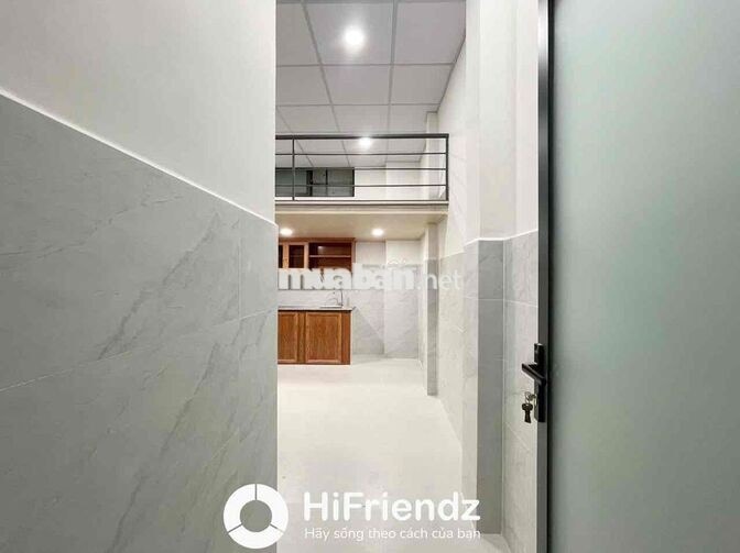 Phòng gác cao rộng, siêu thoáng mới xây gần ngay đầm sen, hoà bình,VHU