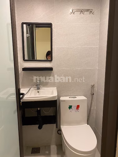 Chính chủ cho thuê nhà hai tầng số 118/ 56 ngõ 214 nguyễn xiển 
