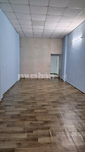 Nhà hẻm cho thuê nguyên căn gần chợ