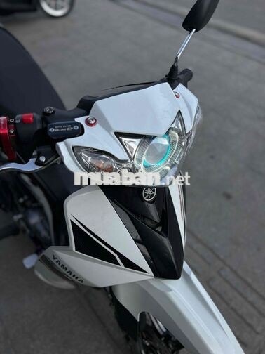 Yamaha Sirius RC 2009 Trắng đen