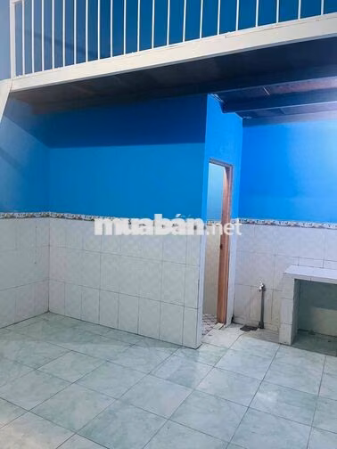 Phòng gác cao qua đầu gần Vạn Phúc City, Gigamall giá chỉ từ 3triệu/th