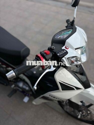 Yamaha Sirius RC 2009 Trắng đen