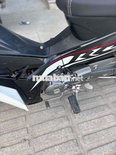 Yamaha Sirius RC 2009 Trắng đen