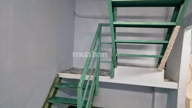 Nhà hẻm cho thuê nguyên căn gần chợ
