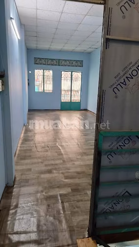 Nhà hẻm cho thuê nguyên căn gần chợ
