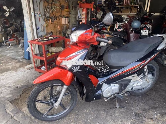 Honda Future Fi 2013 Đỏ đen