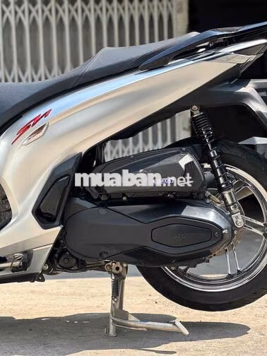 Honda SH350i Nữ Bạc
