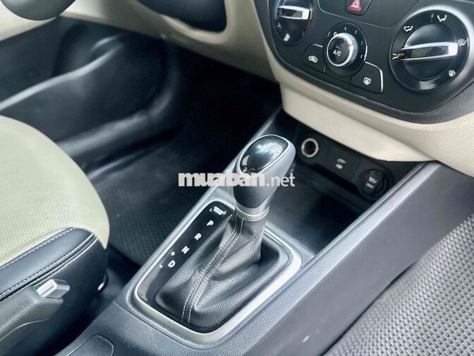 Hyundai Accent 2023 AT Tự động Trắng 78000 km