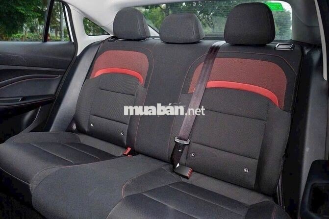 MG MG5 STD 2025 Trắng