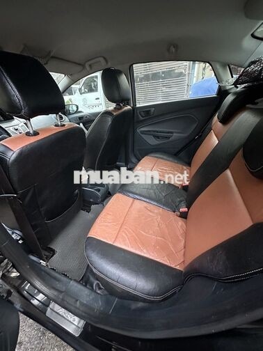 Ford Fiesta 2011 5 cửa 1.6L Tự động Đen