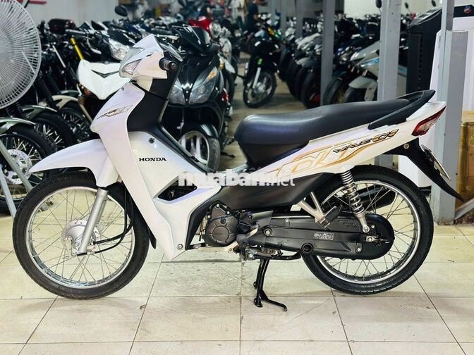 XE MÁY THỊNH PHÁT- WAVE A 110 TRẮNG NGỌC TRINH ZIN
