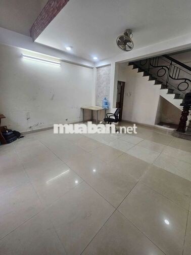 cho Thuê Nhà Nguyên Căn 175m² siêu rộng 