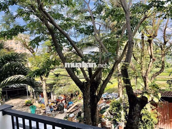 CĂN HỘ VIEW BAN CÔNG TUYỆT ĐẸP