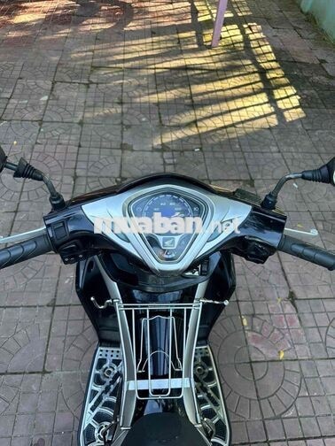 Honda Air Blade Đen