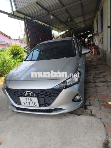 Hyundai Accent 2021 Bạc
