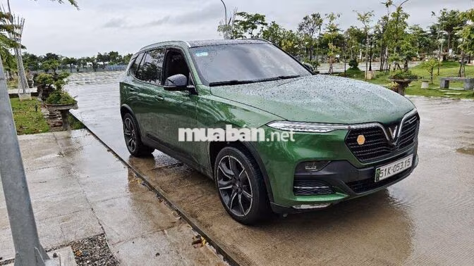 Xe VinFast Lux SA2.0 Premium 2021