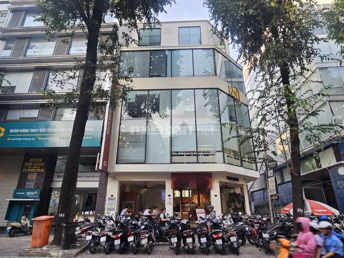 🔥 CHO THUÊ GÓC 2MT 62 PHẠM NGỌC THẠCH – QUẬN 3 - Ngang 10m x 14m🔥