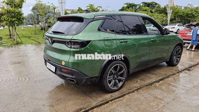 Xe VinFast Lux SA2.0 Premium 2021
