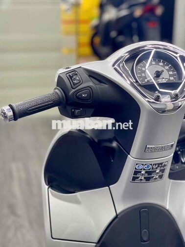 SH Mode 125 ABS Cuối 2021 Bạc Porsche Bstp