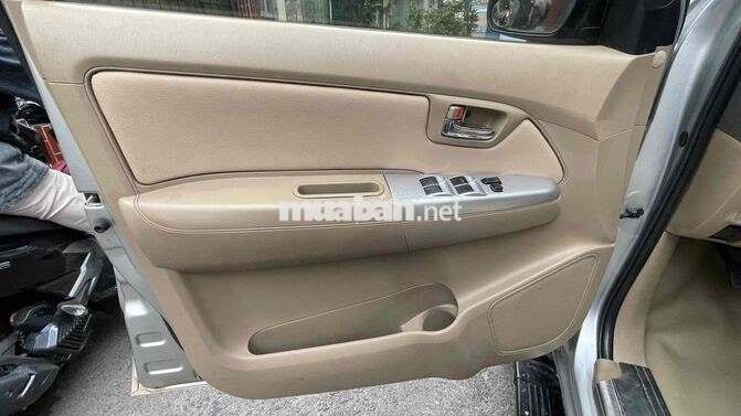 Toyota Fortuner 2009 Bạc Sàn Dầu, Máy Zin bao test