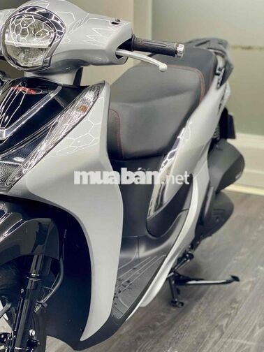 SH Mode 125 ABS Cuối 2021 Bạc Porsche Bstp