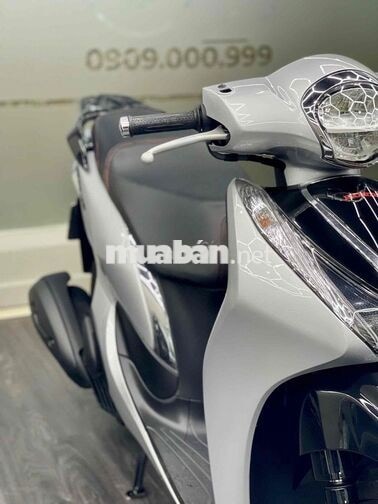 SH Mode 125 ABS Cuối 2021 Bạc Porsche Bstp