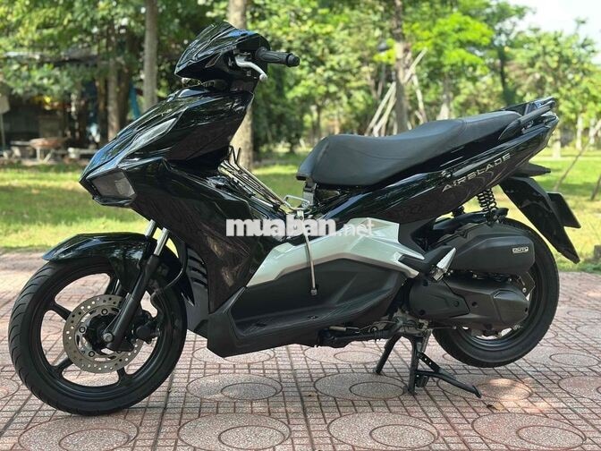 Honda Air Blade Đen Bóng BSTP - Góp Nợ Xấu