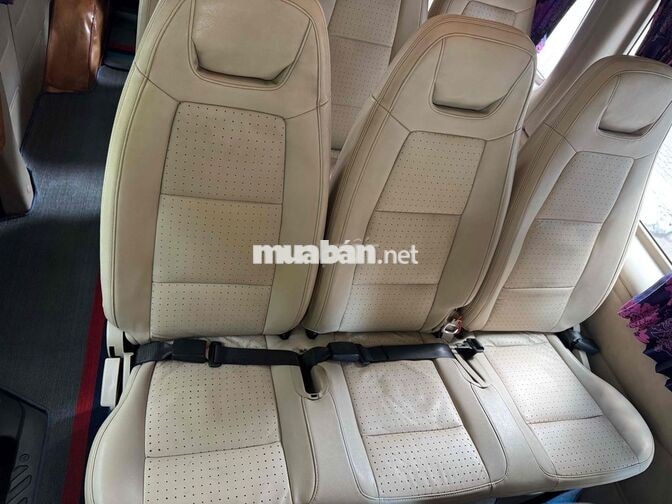 Ford Transit Luxury 2017 Vàng cát 21 vạn