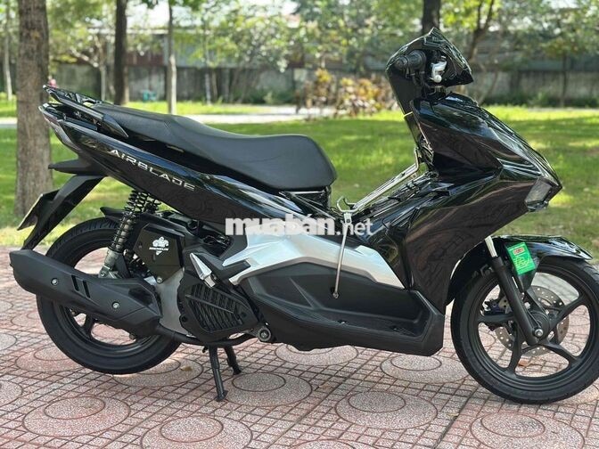 Honda Air Blade Đen Bóng BSTP - Góp Nợ Xấu