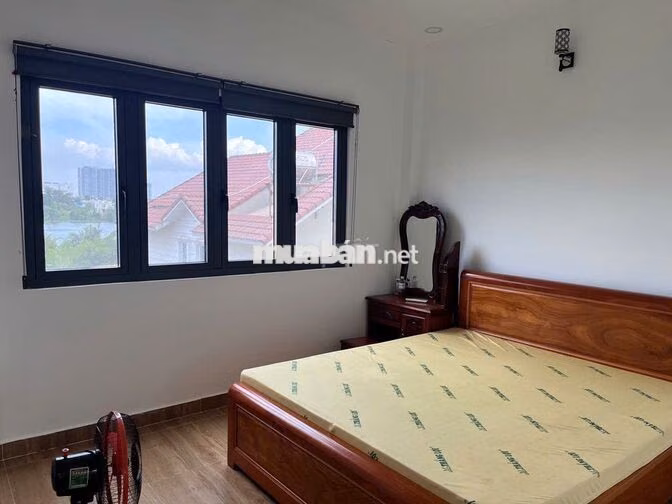Nhà 5 tầng full nội thất 4PN 5WC, gara ô tô TL43