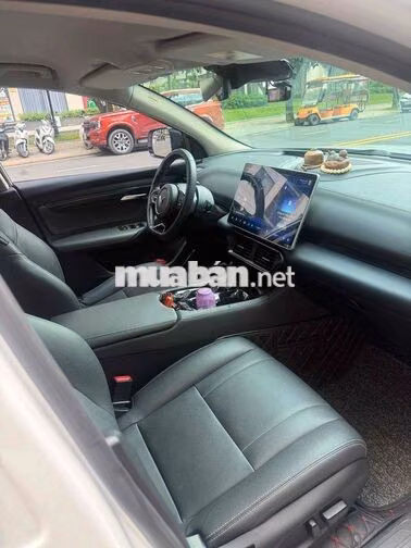 VinFast VF8 Eco 2023 Trắng 90301 km