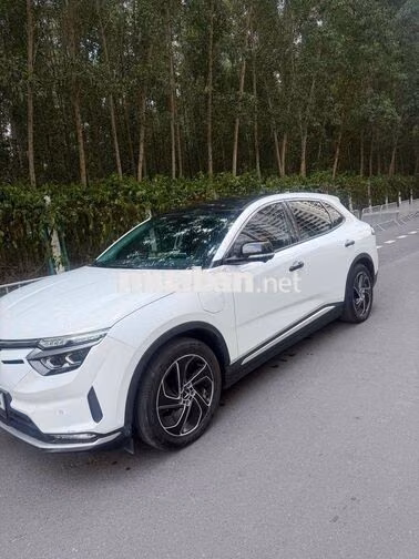 VinFast VF8 Eco 2023 Trắng 90301 km