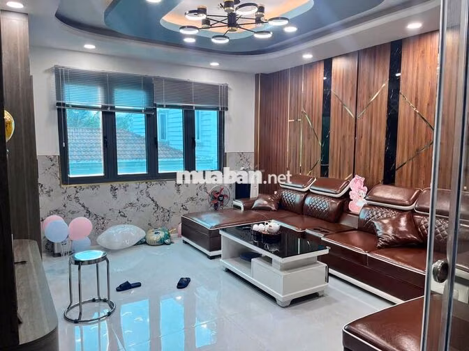 Nhà 5 tầng full nội thất 4PN 5WC, gara ô tô TL43
