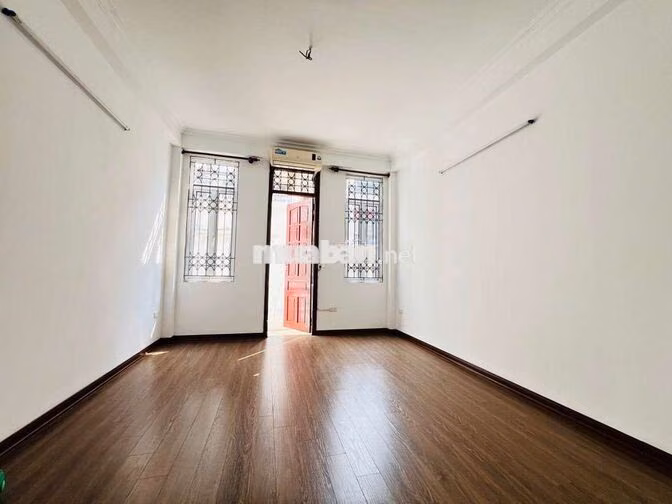 NGÕ 155 CẦU GIẤY - 2 MẶT THOÁNG - 3 NGỦ - SÂN RIÊNG - GẦN PHỐ