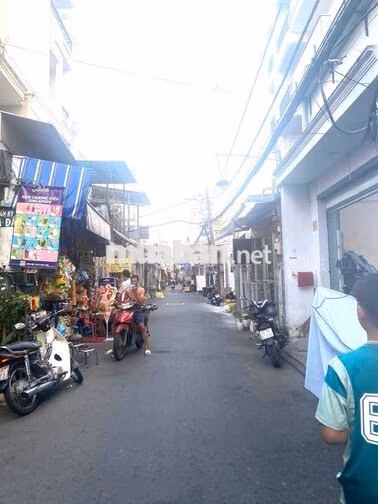 BÁN NHÀ 2 MẶT HẺM XE HƠI - 4❌16- NGAY CHỢ TÂN TRỤ- PHƯỜNG 15- TÂN BÌNH