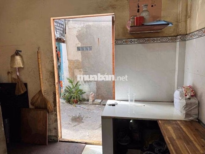 chình chủ gửi bán nhà hẻm xe hơi diện tích lớn