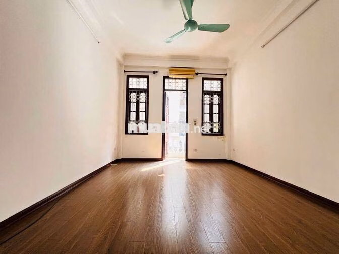 NGÕ 155 CẦU GIẤY - 2 MẶT THOÁNG - 3 NGỦ - SÂN RIÊNG - GẦN PHỐ