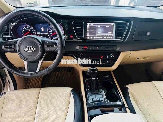 KIA Sedona 2016 Trắng Tự động 86.000km, Góp 170tr