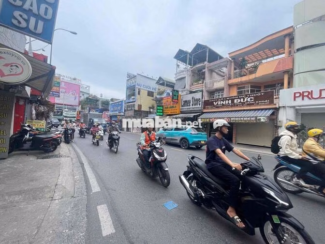 CHO THUÊ NHÀ MẶT TIỀN THỐNG NHẤT NGAY NGÃ TƯ QUANG TRUNG