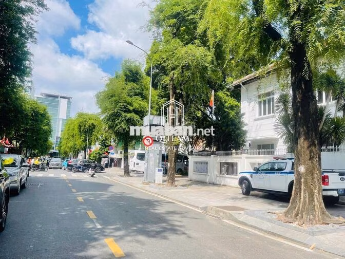 🔥 NGANG 9M NGUYỄN VĂN THỦ, QUẬN 1 – NHÀ 4 TẦNG, CÓ THANG MÁY! ✨