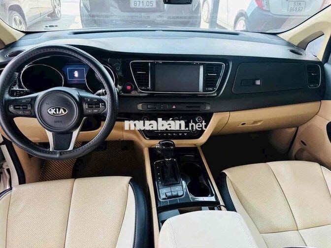 KIA Sedona 2016 Trắng Tự động 86.000km, Góp 170tr