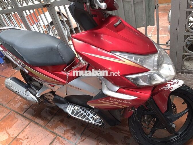 Honda Air Blade Fi 2010 Đỏ thanh lý