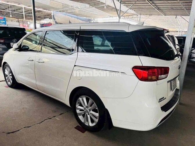 KIA Sedona 2016 Trắng Tự động 86.000km, Góp 170tr