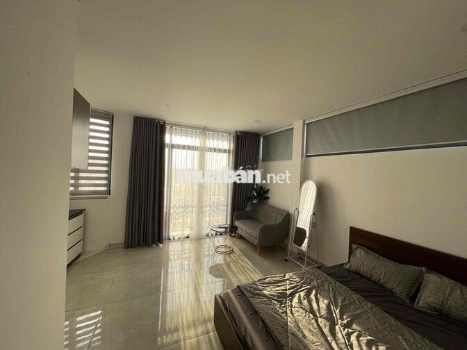 Căn Hộ Balcony 35m2 FullNT Có Thang Máy Giáp Bình Thạnh, Quận 1