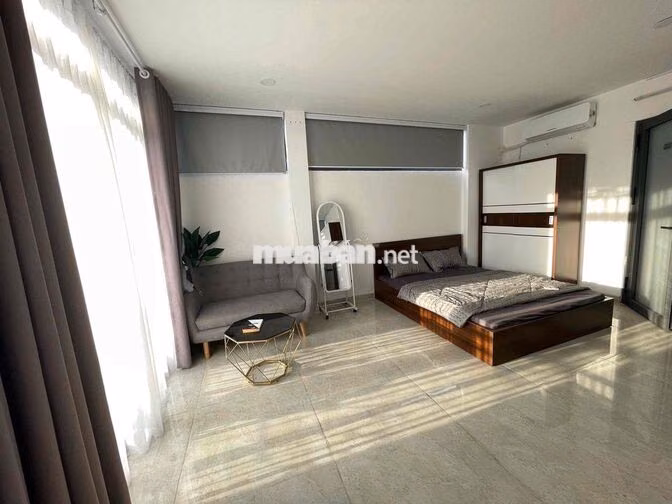 Căn Hộ Balcony 35m2 FullNT Có Thang Máy Giáp Bình Thạnh, Quận 1