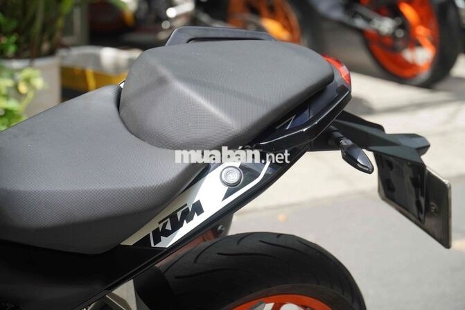 KTM Duke 200 2021 Cam lướt