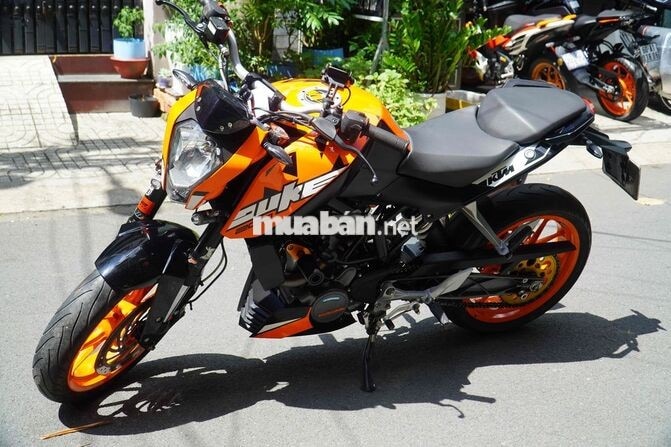 KTM Duke 200 2021 Cam lướt
