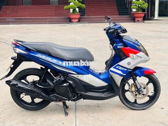 Yamaha Nouvo Xe tay ga Xanh, Đỏ, Bạc