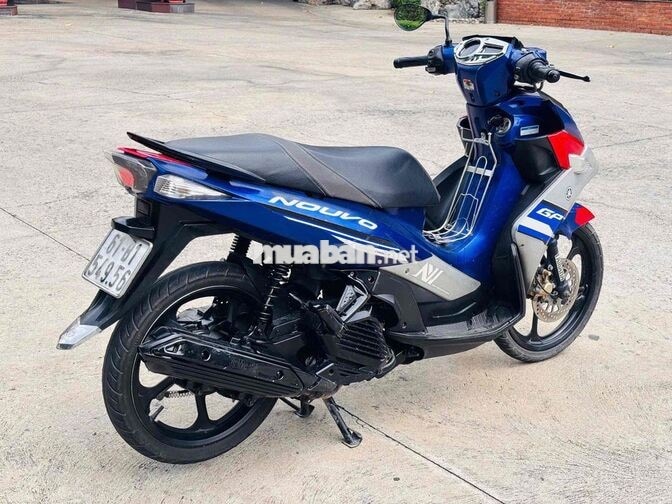 Yamaha Nouvo Xe tay ga Xanh, Đỏ, Bạc